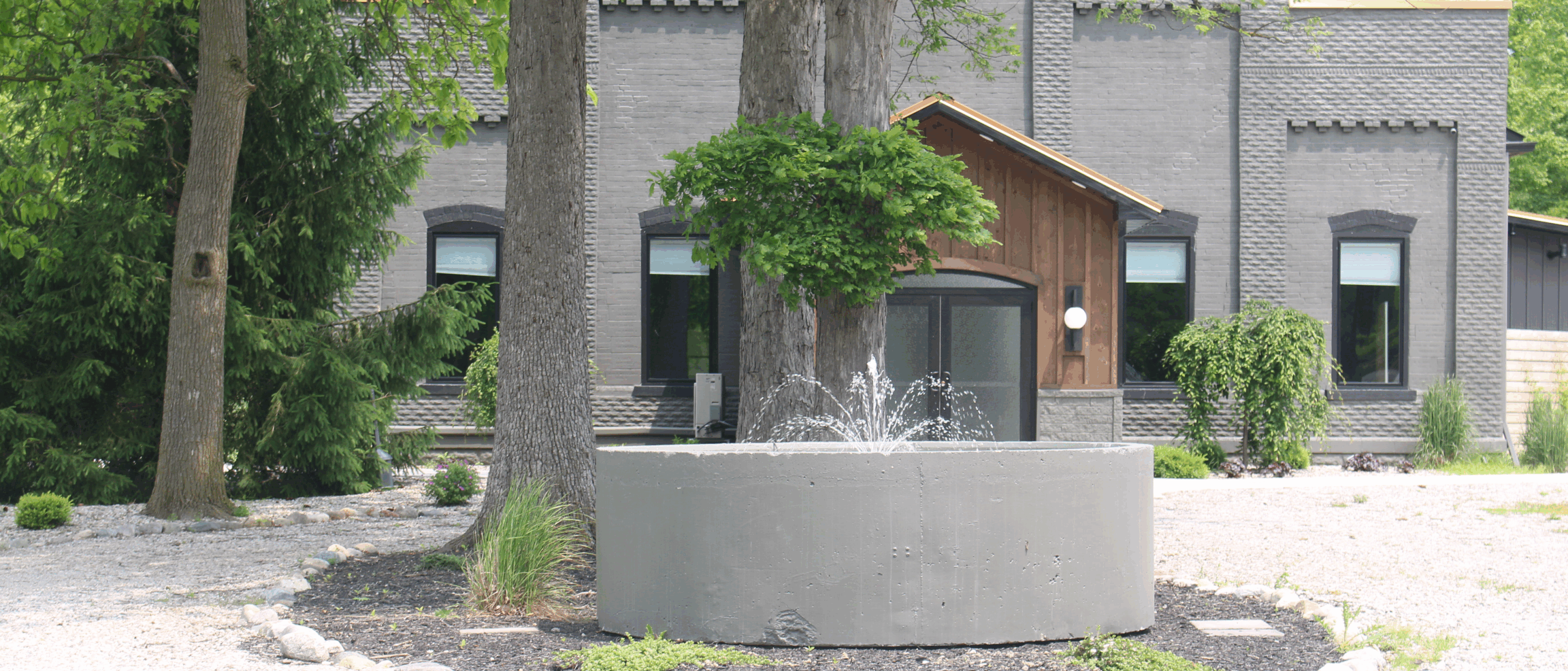 crystal fountain 036